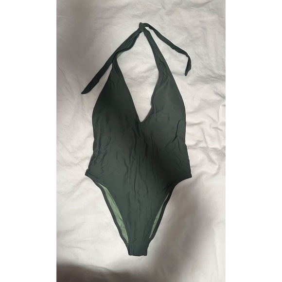 Aerie bathing suit - Picture 3 of 5